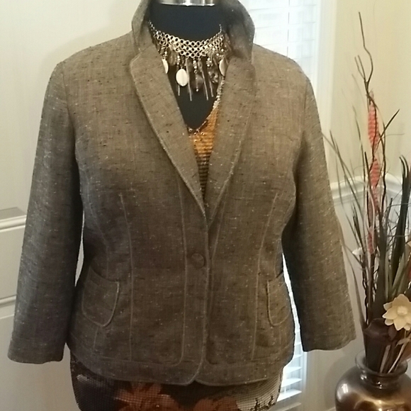 Brownish Tan Blazer Size 18w - Picture 1 of 5